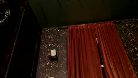 Snapshot of sarahsweetie17 chatting on October 2025 02:55:01 AM sarahsweetie17 online show from October 2025 02:55:01 AM