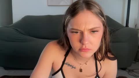 SarahxOliver online show from April 2026 06:13:02 PM