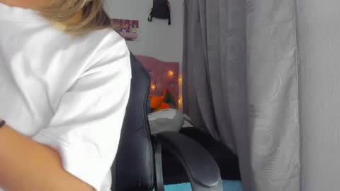 sara  online show from January 2025 02:57:01 AM