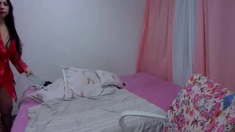 sara luna online show from May 2026 08:27:02 PM
