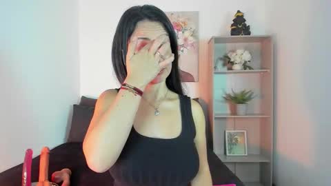 saramilf_69 online show from February 2026 02:46:01 PM