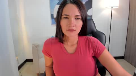 I am Sara  online show from September 2025 04:06:01 AM