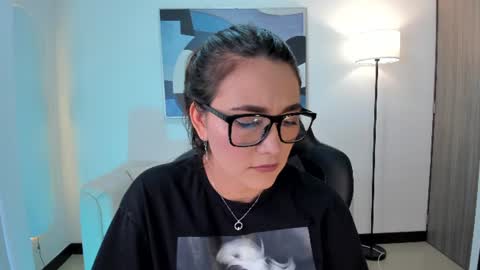 I am Sara  online show from July 2026 08:14:01 PM