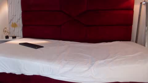 Sara online show from February 2025 07:38:02 PM