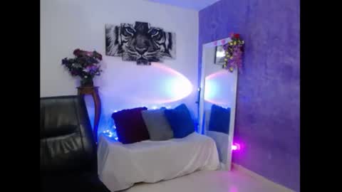 sara online show from January 2025 06:47:01 PM