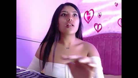 sarastonesx online show from February 2025 03:15:01 AM