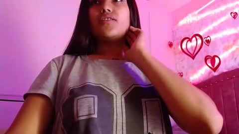 sarastonesx online show from February 2025 03:01:02 AM