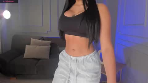 Snapshot of sarawinstone_ chatting on February 2025 12:05:02 PM Sara Winstone online show from February 2025 12:05:02 PM