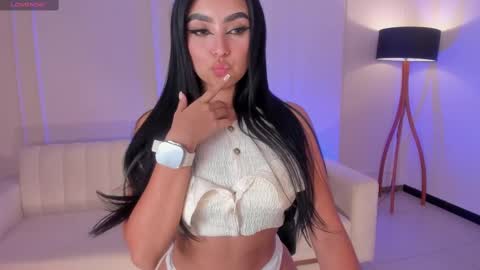 Snapshot of sarawinstone_ chatting on March 2025 08:32:01 PM Sara Winstone online show from March 2025 08:32:01 PM