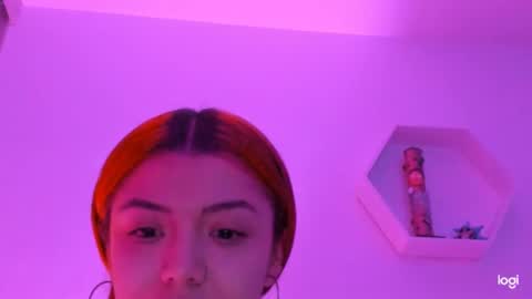 Saray  online show from February 2025 11:24:01 PM