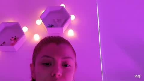 Saray  online show from February 2025 11:25:02 PM