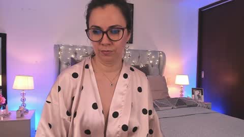 sarha online show from January 2025 07:10:02 PM