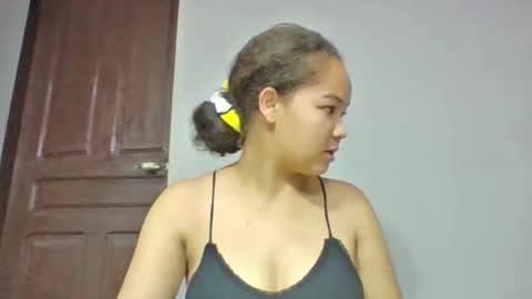 sarhon917962 online show from May 2026 07:47:01 AM
