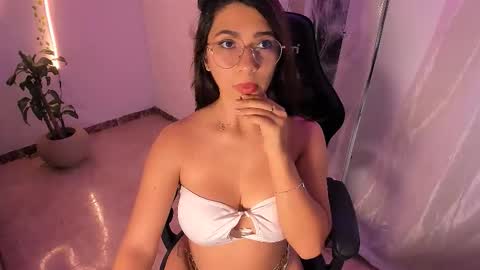 Sarima and Leo online show from October 2025 08:42:02 PM