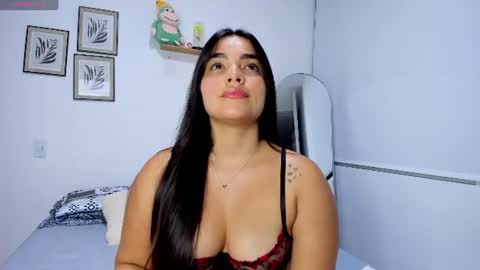 Snapshot of saritadolly_ chatting on June 2026 05:54:01 AM Sara Cute online show from June 2026 05:54:01 AM