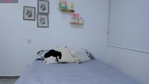Snapshot of saritadolly_ chatting on July 2026 05:03:02 AM Sara Cute online show from July 2026 05:03:02 AM