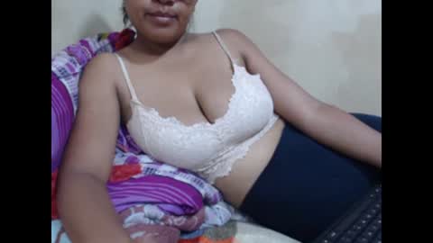 saronette online show from January 2025 07:10:02 AM