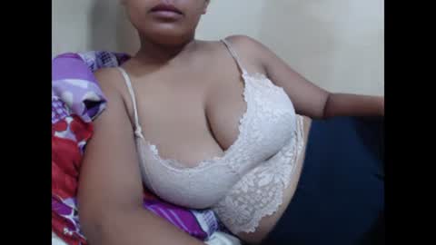 saronette online show from January 2025 07:17:01 AM