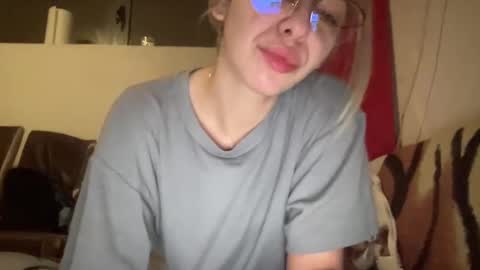 Sarrah online show from January 2025 12:03:01 AM