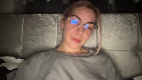 Sarrah online show from January 2025 10:57:02 PM