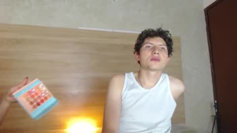 Snapshot of sasahsalomefon chatting on July 2026 01:59:02 AM Sasha Y Felipe online show from July 2026 01:59:02 AM