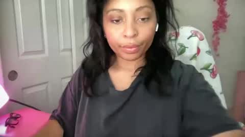 Sasha Amour online show from March 2026 08:58:02 PM