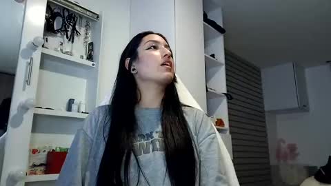 yesica online show from March 2025 03:12:02 AM