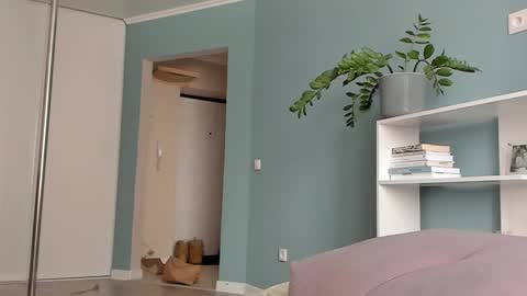 Sasha online show from March 2025 11:03:01 AM