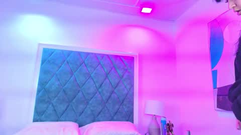 Sasha online show from September 2025 03:06:02 AM