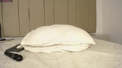 Sasha Brattz online show from February 2025 07:56:02 AM