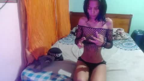 Snapshot of sasha_raven chatting on June 2026 01:52:02 AM sasha_raven online show from June 2026 01:52:02 AM