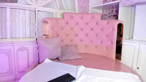 Snapshot of sasha_rose___ chatting on May 2026 11:40:01 AM sasha online show from May 2026 11:40:01 AM