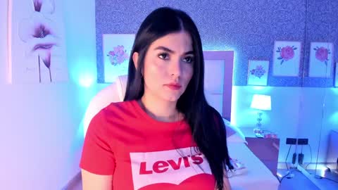 Camila  online show from December 2024 11:22:01 AM