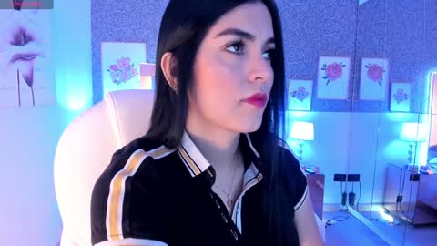 Camila  online show from December 2024 11:38:02 AM