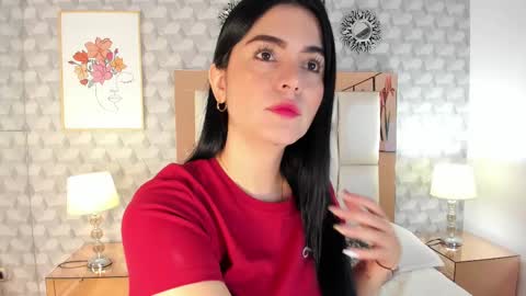 Camila  online show from September 2025 11:44:02 AM