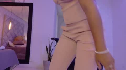 Snapshot of sasha_sinne chatting on May 2026 10:54:02 AM sasha_sinne online show from May 2026 10:54:02 AM