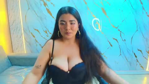 Snapshot of sasha_tf chatting on May 2026 08:36:01 PM Sasha online show from May 2026 08:36:01 PM