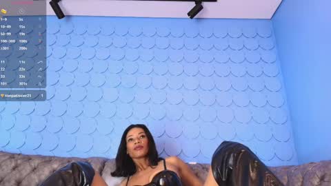 Sasha online show from February 2025 10:33:02 AM