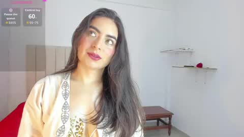 Sashaa online show from November 2025 12:15:01 PM