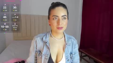 Sashaa online show from November 2025 12:16:01 PM