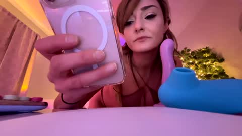 Snapshot of sashaminx6969 chatting on January 2025 02:14:01 AM Sasha online show from January 2025 02:14:01 AM