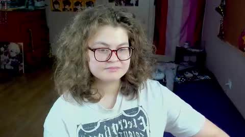 .Alexandra online show from January 2026 02:01:02 PM