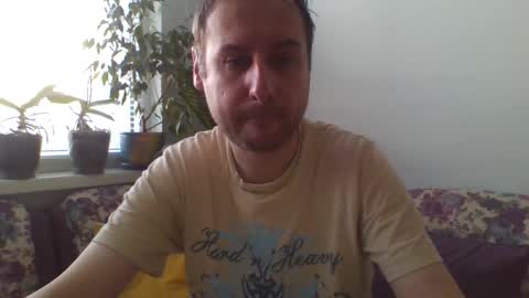 Snapshot of sasko877 chatting on May 2026 04:21:01 AM sasko877 online show from May 2026 04:21:01 AM
