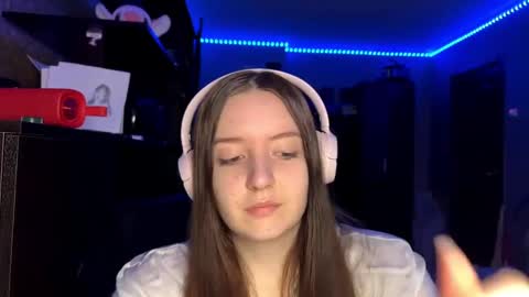 Marmulka or Mary online show from September 2025 06:09:01 PM