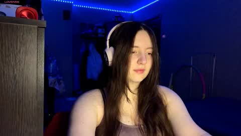 Marmulka or Mary online show from November 2025 06:14:01 PM