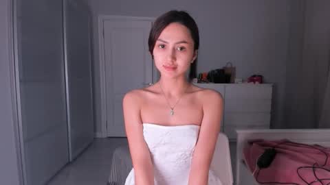 Ksenya online show from February 2026 04:07:02 PM