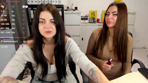 sassytiff online show from December 2024 08:15:02 AM