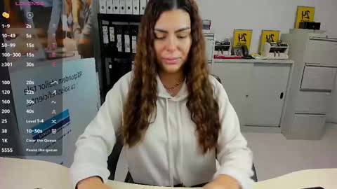 sassytiff online show from February 2025 11:17:02 AM