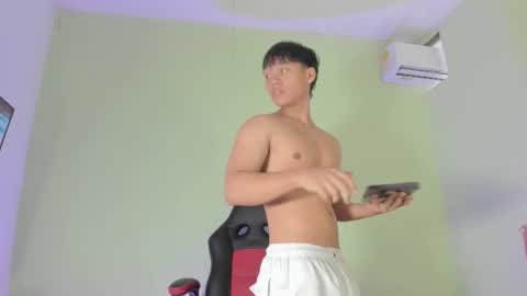 Evans Williams online show from March 2025 01:36:01 PM