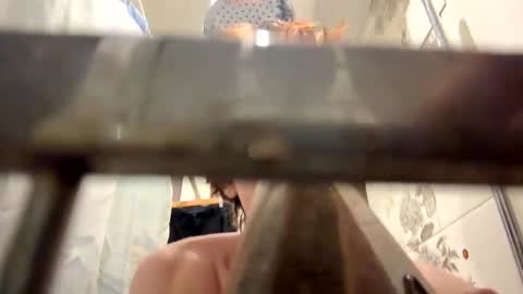 Snapshot of sat1sfaction chatting on January 2026 09:40:02 PM Kristof online show from January 2026 09:40:02 PM